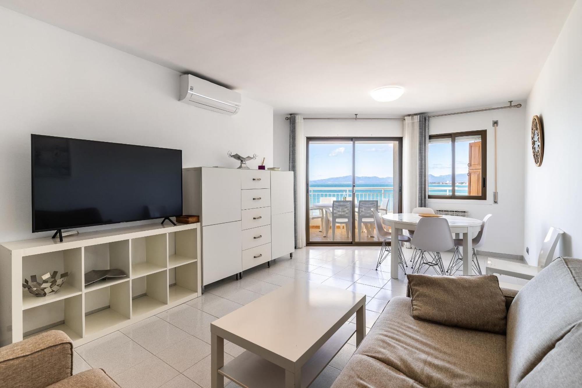 Uhc Santillana Family Complex Salou Kültér fotó