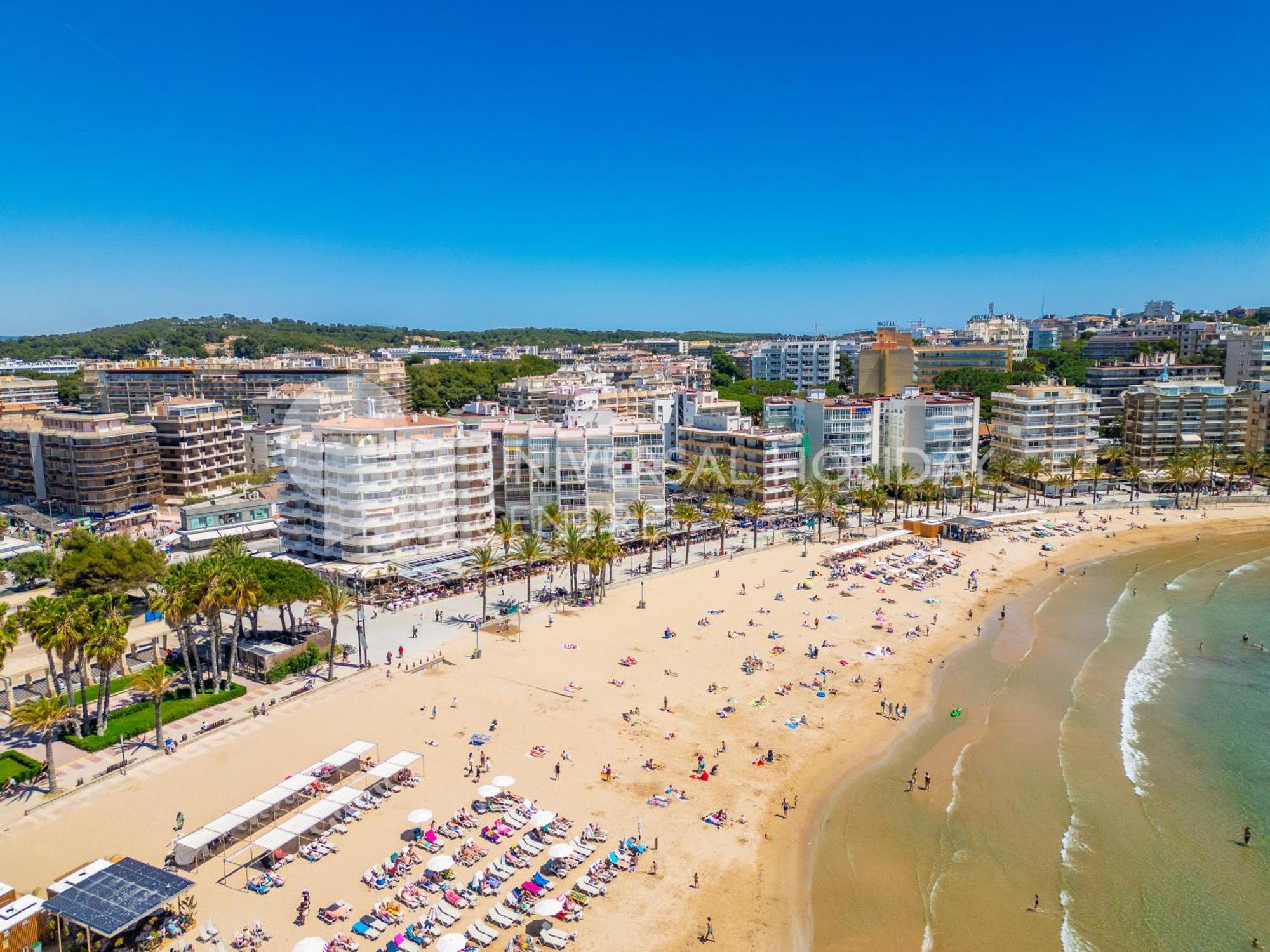 Uhc Santillana Family Complex Salou Kültér fotó