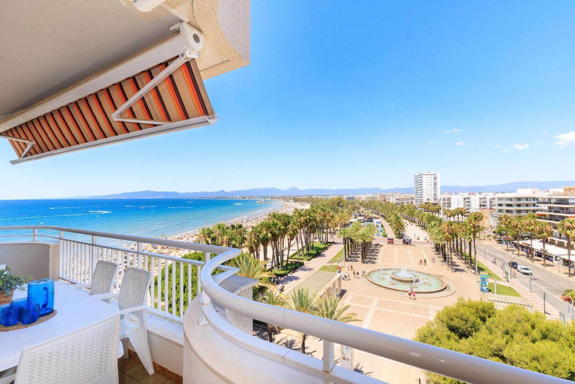 Uhc Santillana Family Complex Salou Kültér fotó